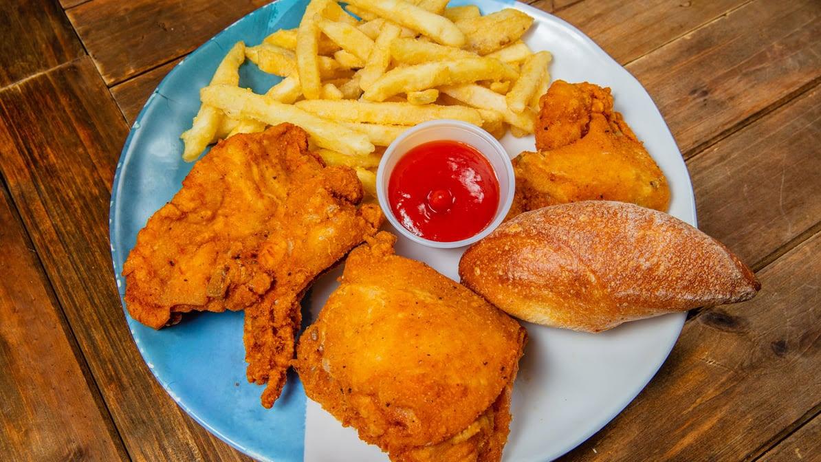 Lyons Pizza Fried Chicken